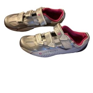 Garneau Women's Silver and Pink cycling Shoes